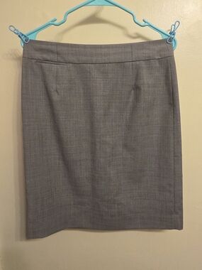 J Crew Gray Wool Pencil Skirt 6 Dark Academia Preppy Quiet Luxury Minimalist